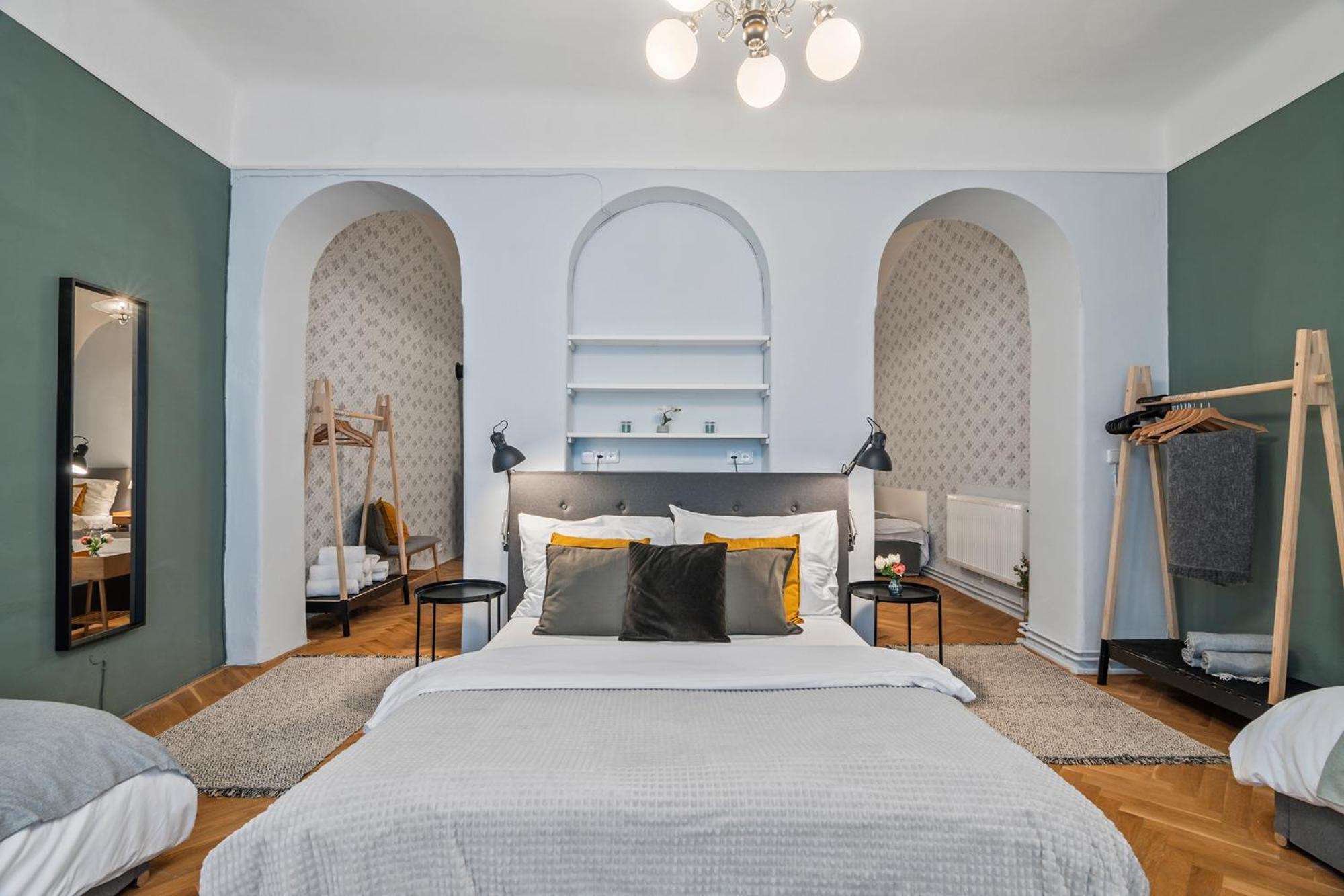 פראג Charles Bridge Historical Apts By Michal&Friends מראה חיצוני תמונה